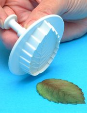 Veined Rose Leaf Plngr Ctr XLrg 45mm