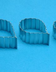 Rose Leaf Serrated Flow Petal Ctr Set 3